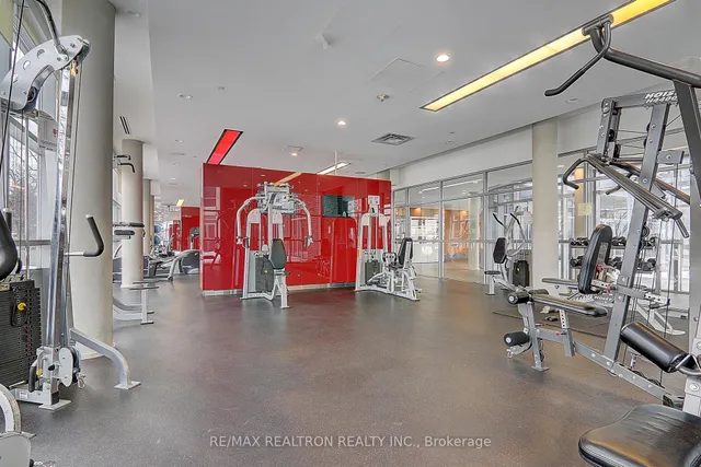 Additional image 26 of 135 Village Green Sq Unit 3220