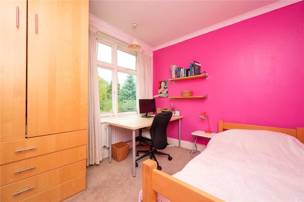 Additional image 14 of Palfrey Close, St. Albans, Hertfordshire