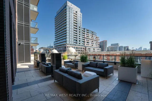 Additional image 27 of 270 Dufferin St Unit 413