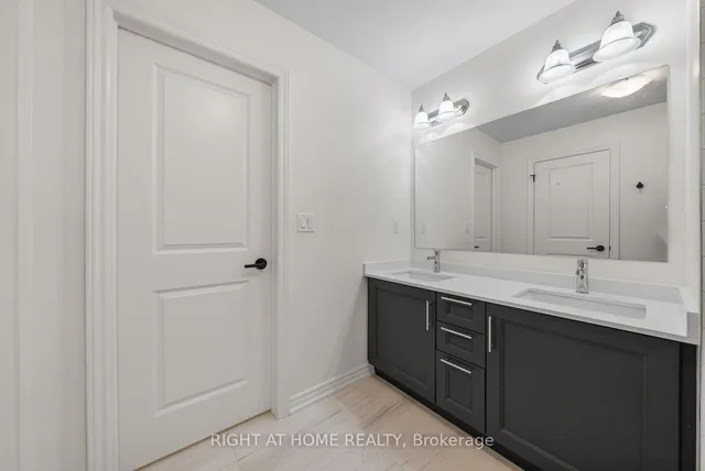 Additional image 32 of 471 Bergamot Ave