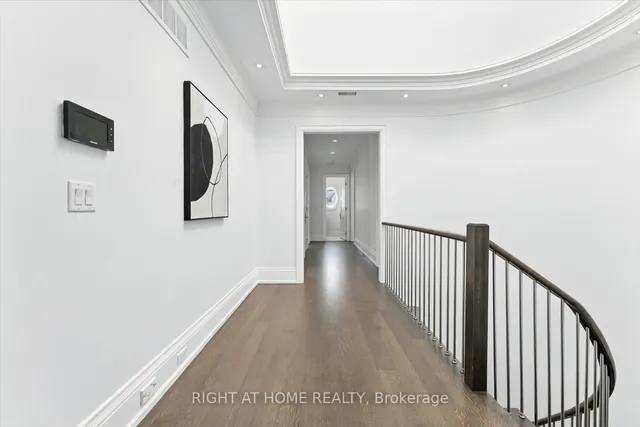 Additional image 36 of 392 Princess Ave