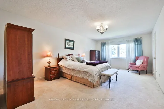 Additional image 26 of 542 Hambling Crt