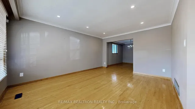 Additional image 6 of 14 Little Blvd