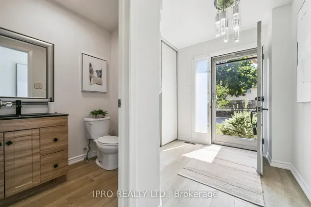 Additional image 15 of 3455 Caplan Cres Unit 3