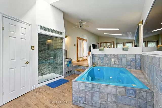 Additional image 42 of 5 Mazza Ave