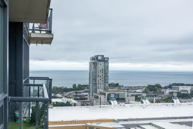 Additional image 36 of 51 East Liberty St Unit 2215