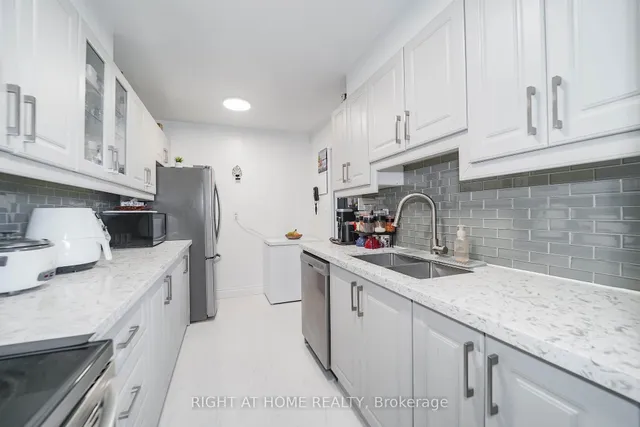 Additional image 23 of 1 Massey Sq Unit 1611