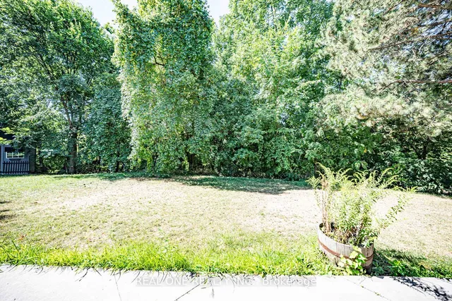 Additional image 49 of 1 Manorpark Crt