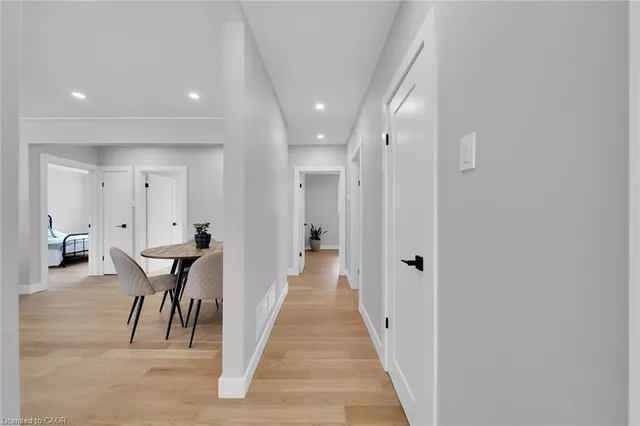 Additional image 15 of 441 Elmwood Ave