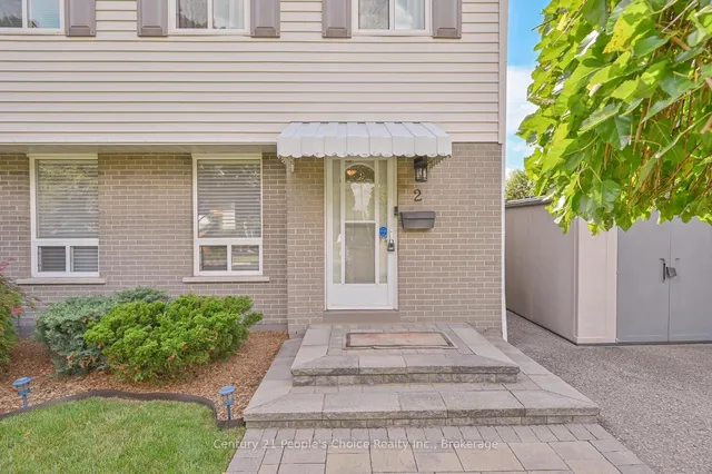 Additional image 6 of 2 Fontaine Crt