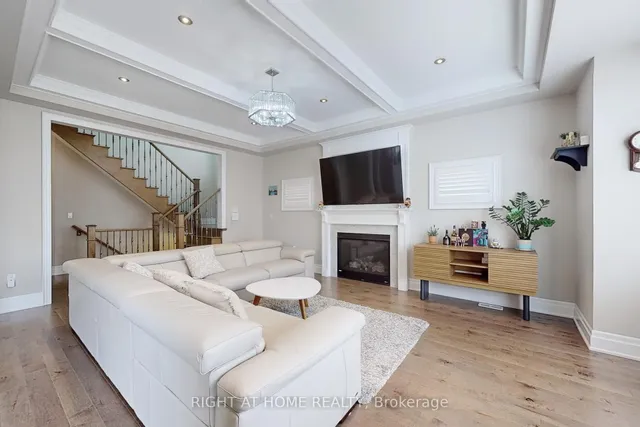 Additional image 13 of 421 Ginger Gate