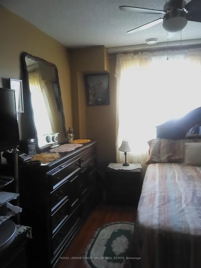 Additional image 11 of 7405 Goreway Dr Unit 517