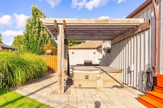 Additional image 38 of 39 Ascot Ave