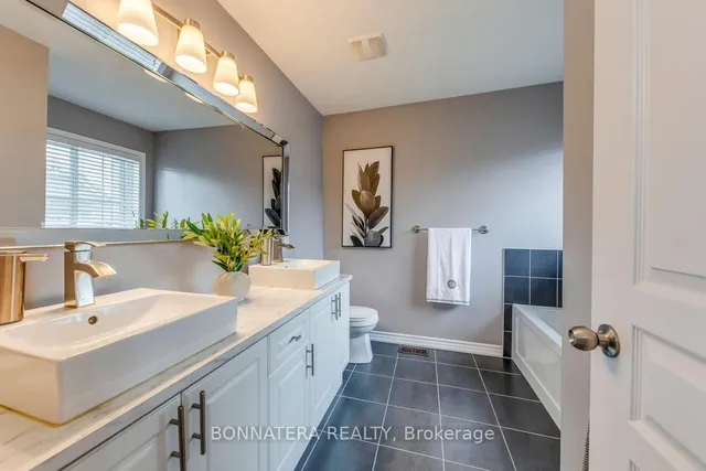 Additional image 18 of 654 Murray Meadows Pl