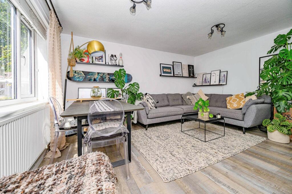 Additional image 4 of Park Street, St. Albans, AL2