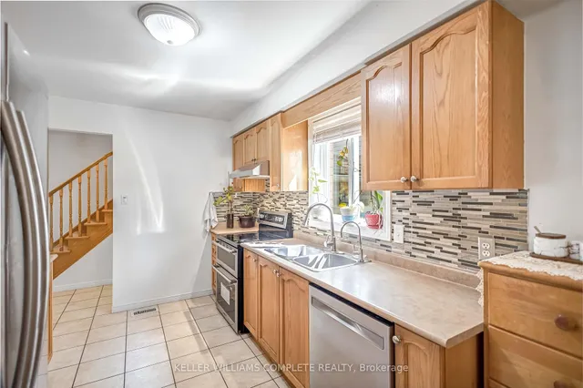 Additional image 11 of 16 JESSICA St