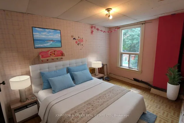 Additional image 16 of 799 Sammon Ave