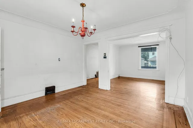 Additional image 13 of 170 Grosvenor Ave