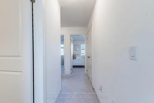 Additional image 19 of 42 Fresnel Rd