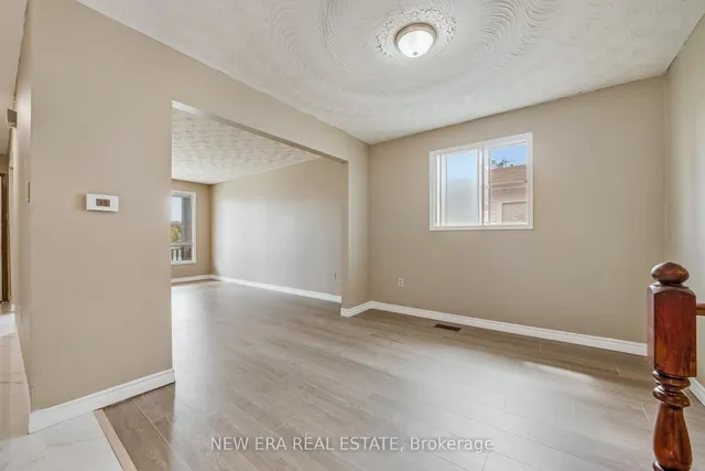 Additional image 9 of 3 Envoy Blvd