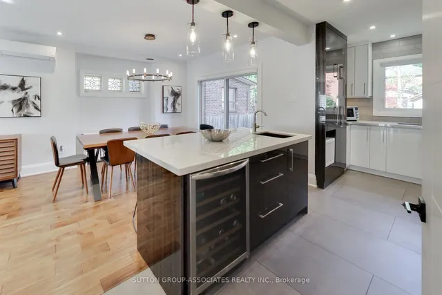 Additional image 20 of 143 Pinewood Ave