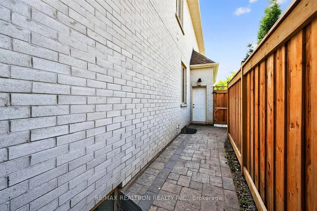 Additional image 46 of 63 Reidmount Ave