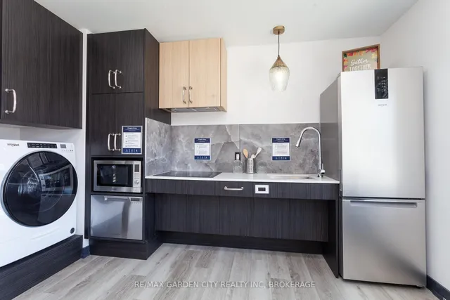 Additional image 6 of 23 Warren Ave