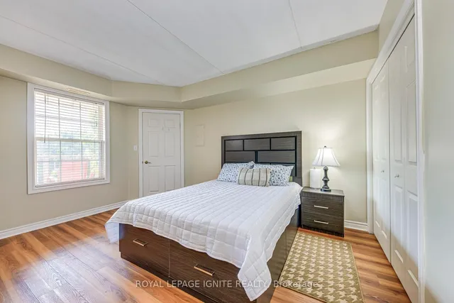 Additional image 21 of 1820 Walkers Line Unit 211