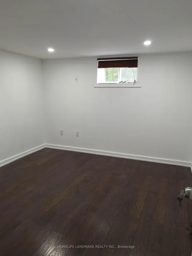 Additional image 8 of 20 Ainslie Ave