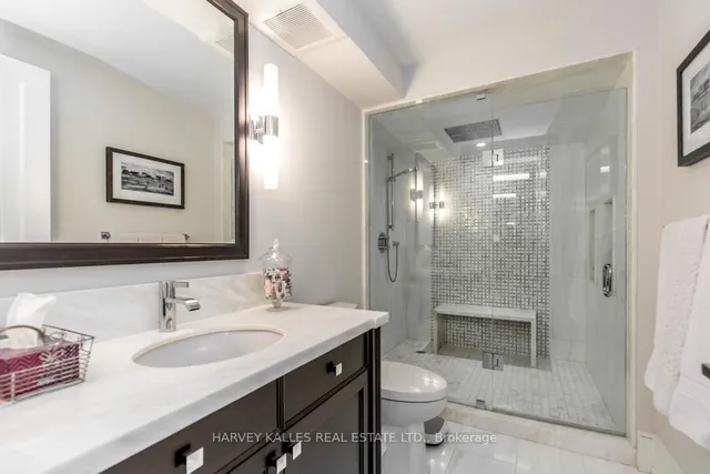 Additional image 18 of 110 Bloor St Unit 1309