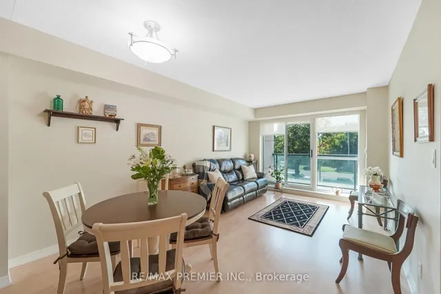 Additional image 7 of 1403 Royal York Rd Unit 216