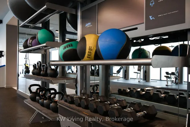 Additional image 17 of 85 Wood St Unit 4315