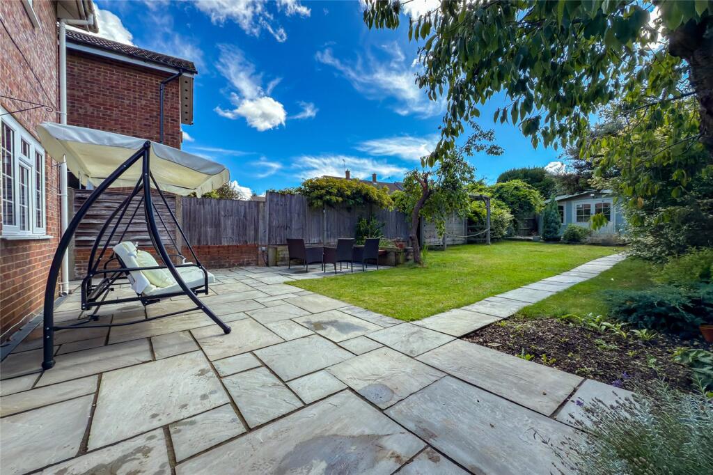 Additional image 11 of Slimmons Drive, St. Albans, Hertfordshire, AL4