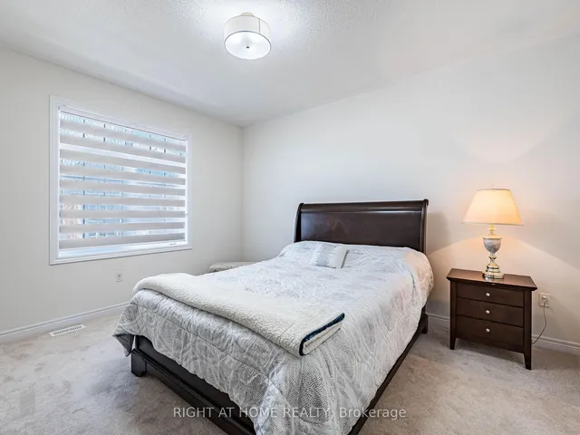 Additional image 40 of 16 Charing Cross Gate