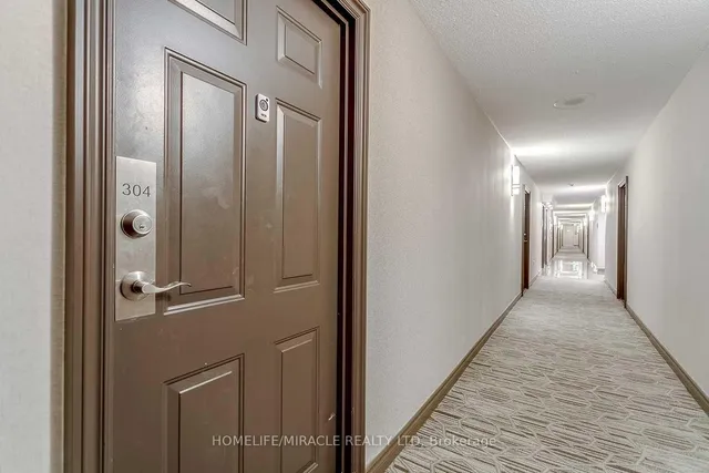 Additional image 5 of 1270 Maple Crossing Blvd Unit 304