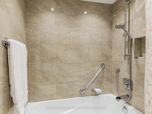 Additional image 21 of 5444 Yonge St Unit 703