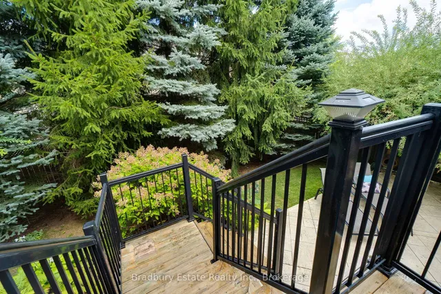 Additional image 31 of 32 Chambers Dr