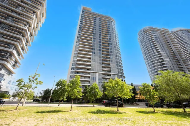 181 Village Green Sq Unit 921