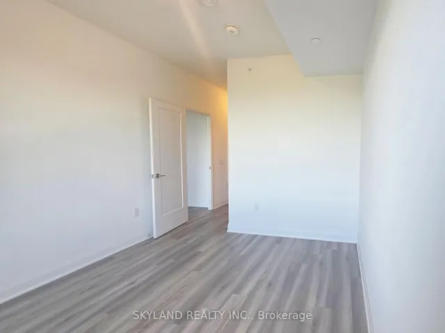 Additional image 11 of 3220 Sheppard Ave Unit 222