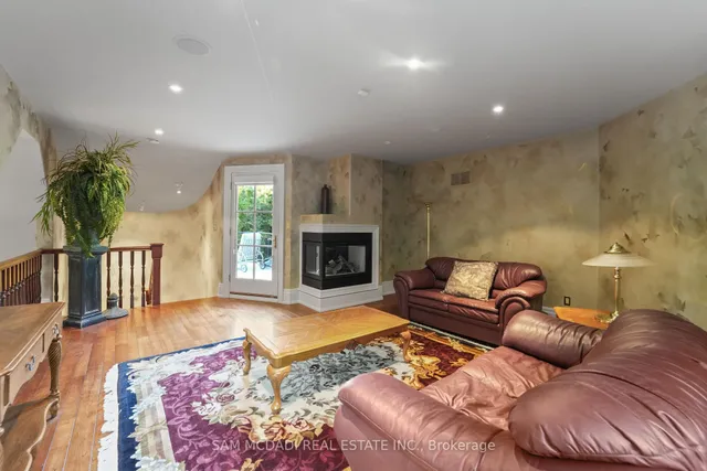 Additional image 23 of 10140 Pineview Tr