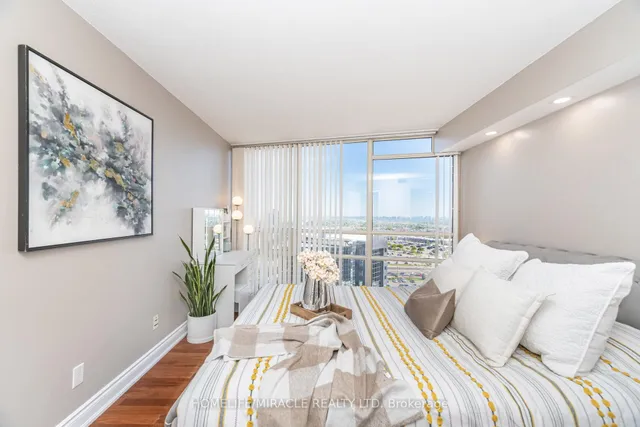 Additional image 30 of 50 eglinton Ave Unit 1701