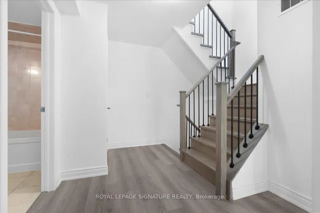 Additional image 23 of 35 Applewood Lane Unit 61