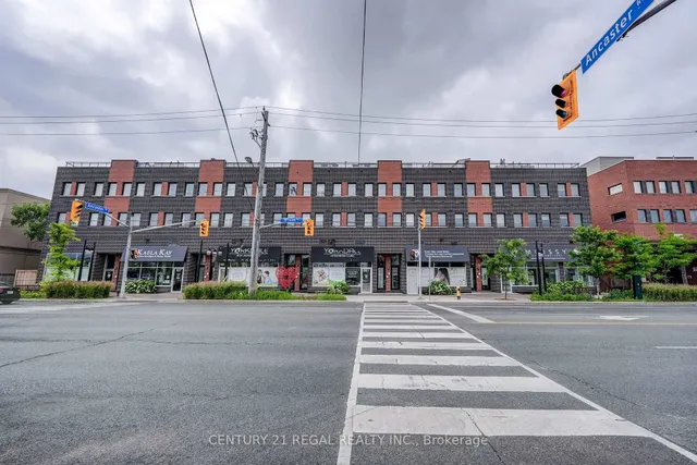 Additional image 19 of 867 Wilson Ave Unit 5B