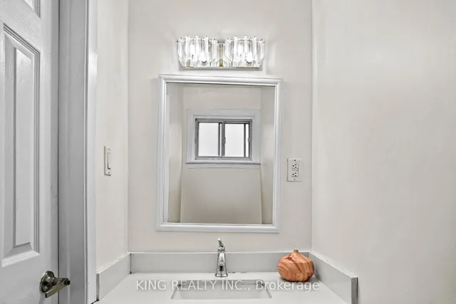 Additional image 32 of 16 Wimbledon Crt
