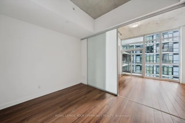 Additional image 16 of 210 Simcoe St Unit 1902