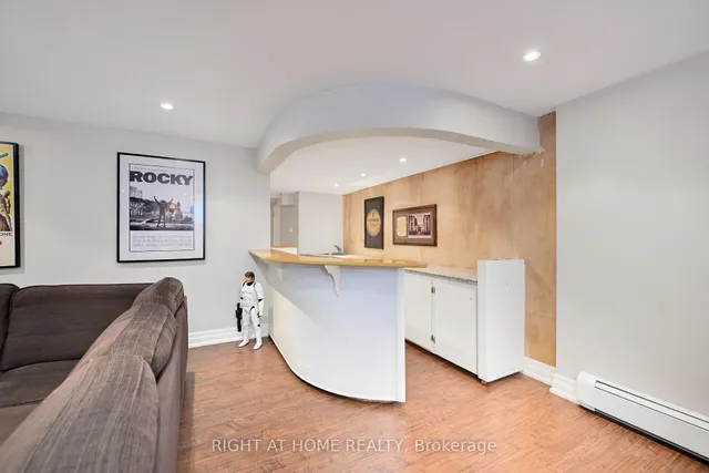 Additional image 34 of 655 Gayne Blvd