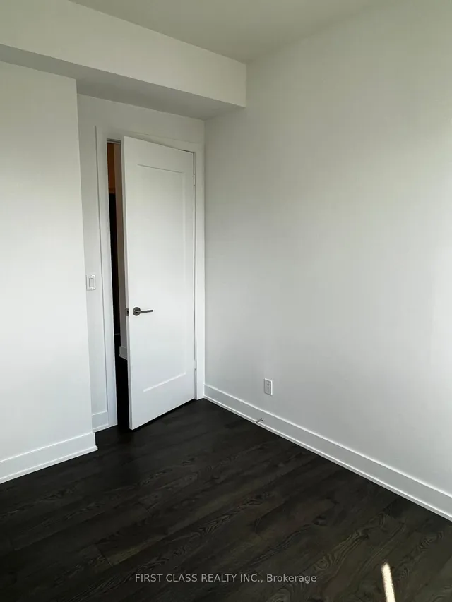 Additional image 32 of 38 Cameron St Unit 1019