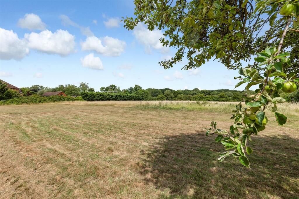 Additional image 37 of Pottersheath Road, Welwyn