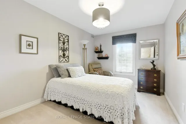 Additional image 20 of 980 Golf Links Rd Unit 101