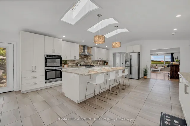 Additional image 12 of 142 McNeilly Rd